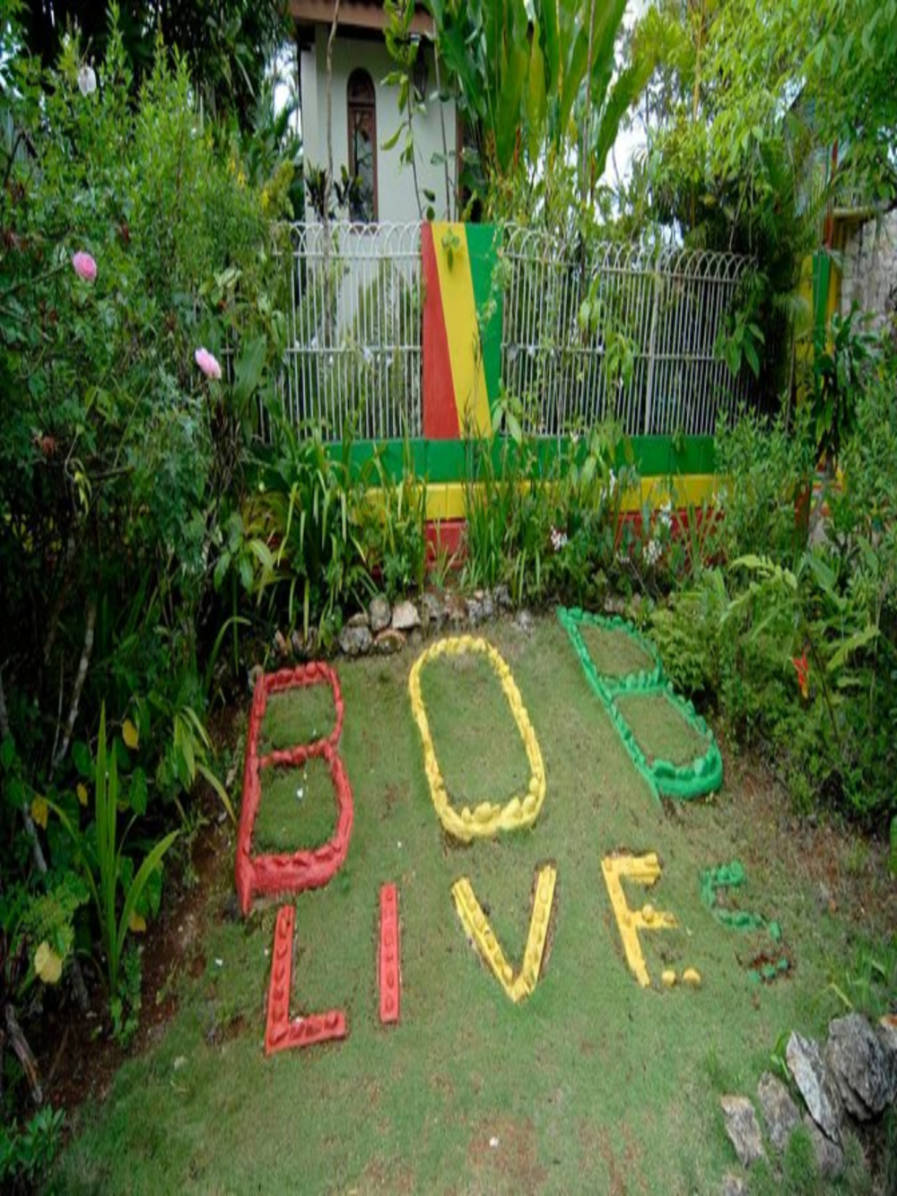 Explore the birthplace of reggae legend Bob Marley in Nine Mile, Jamaica. Discover his childhood home, burial site, and rich cultural history in this immersive tour.